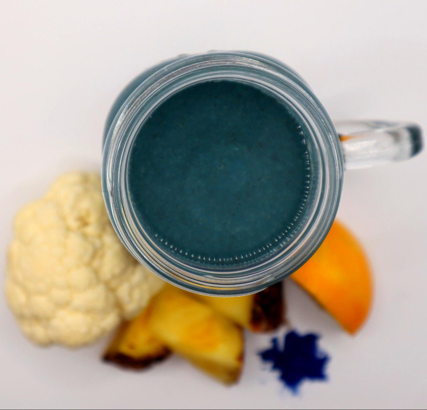 Boosting blue (2 smoothies)